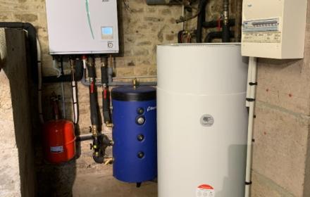 Pose d'une pompe à chaleur air/eau par l'entreprise ALR CONFORT ENERGIE à Athis De l'Orne